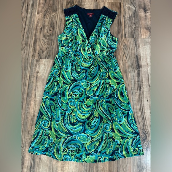 Women’s Medium Clothing Bundle - Picture 5 of 5